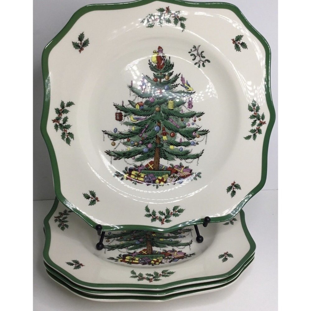4 Dinner Plates, Cookie PLATE Green Trim, SQUARE SCALLOPED, 10.5” NEW